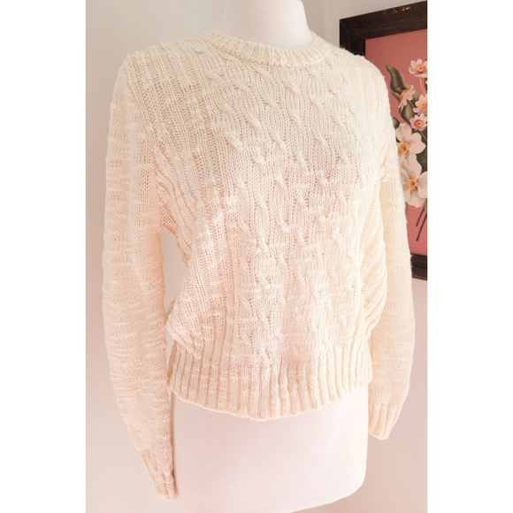 80s Ivory Pointelle Knit Crew Neck Long Sleeve Open Knit Neutral Vintage Sweater - Picture 10 of 14